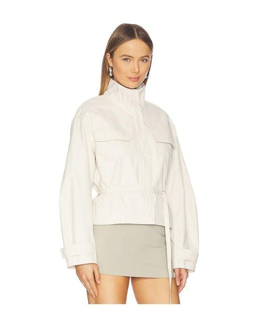 L'academie White 'Academie Aylin Jacket