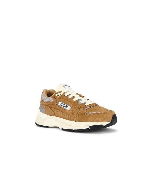 Autry Metallic Hyperway Low Sneaker