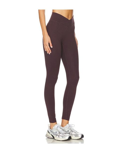 437 Brown The V Legging