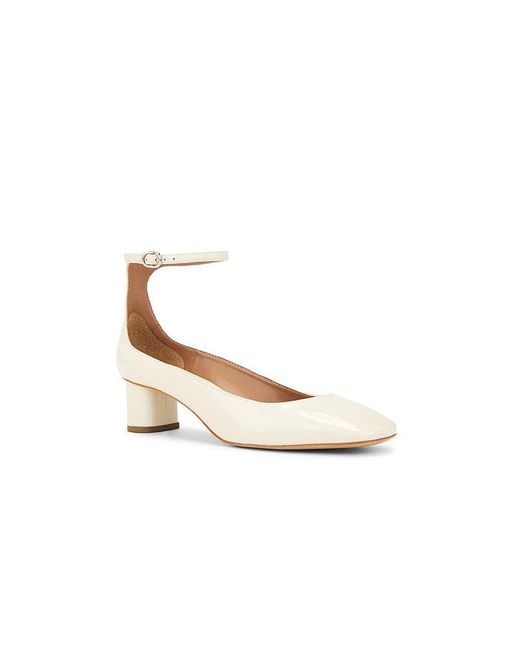 INTENTIONALLY ______ White Wylde