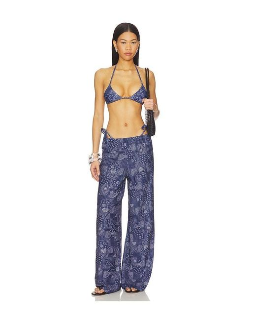 superdown Blue Hose Amadee