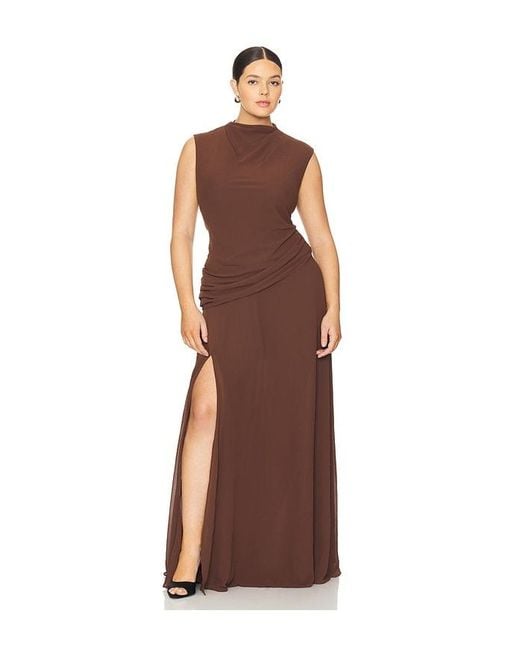 L'academie Brown 'Academie Amouage Gown