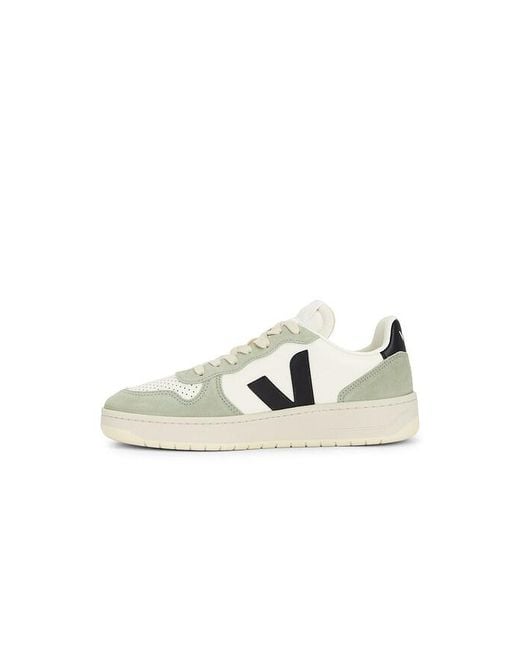 Veja White V-10 B-Mesh for men