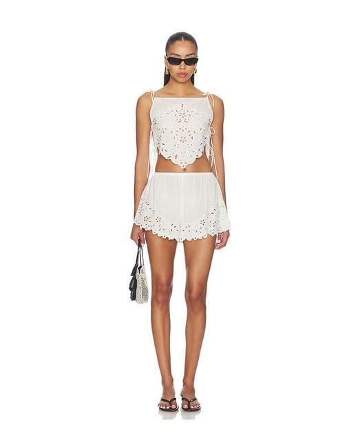 L'academie White 'Academie Noire Short