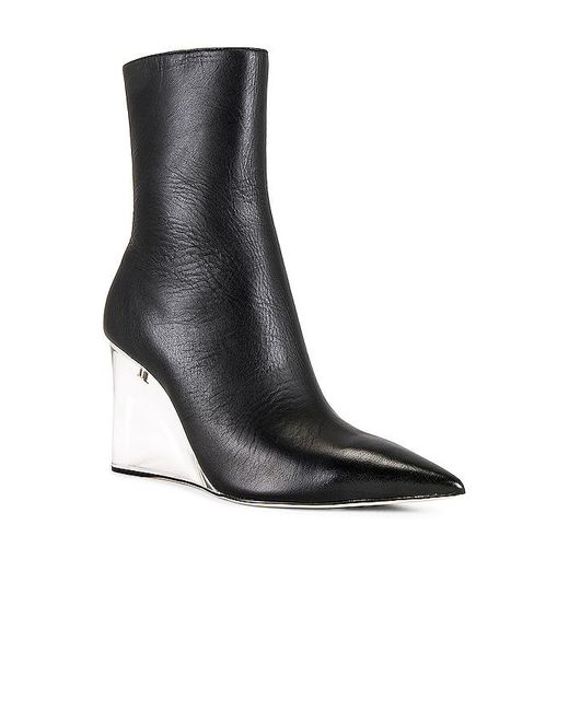 Zara hotsell transparent boots