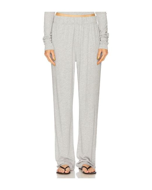 ÉTERNE White Lounge-Hose