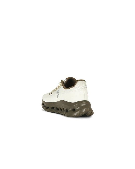 On Shoes White Cloudtilt for men