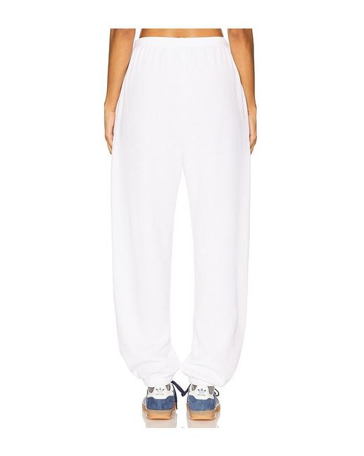 Boys Lie White Out Of Their League Kimmy Pants