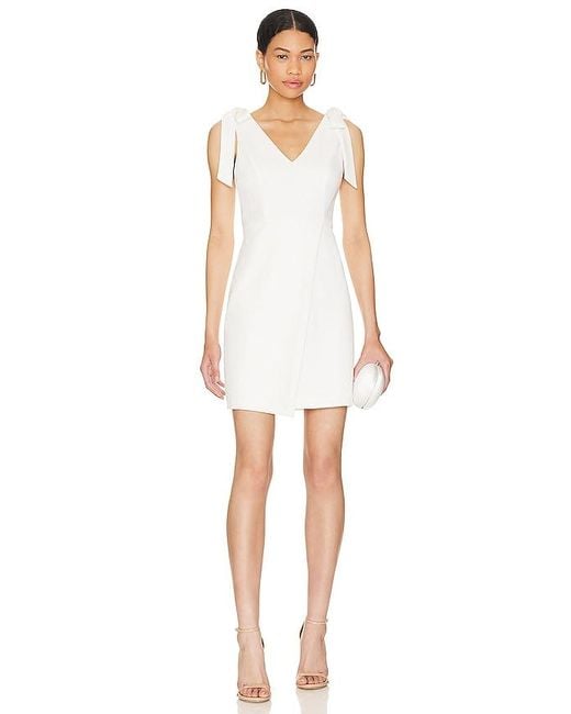 Vestido En Talla (También En 6) BCBGeneration de color White