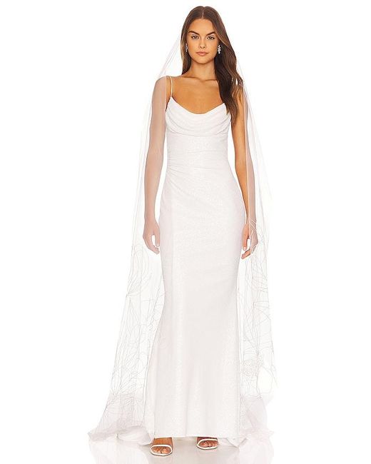 Ofrenda Studio White Bloom Outline Veil