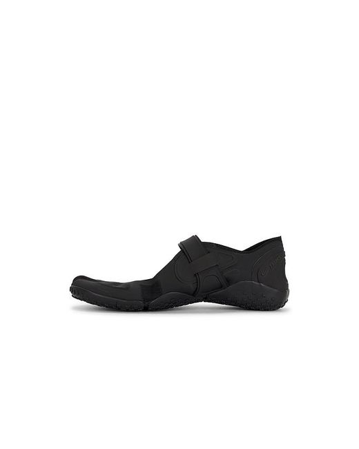 NikeSKIMS Black Rift Mesh Sneaker