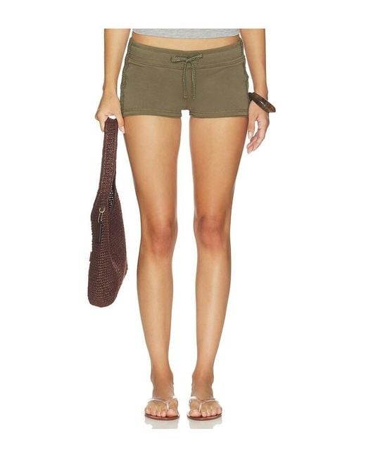 geel Green Carla Short