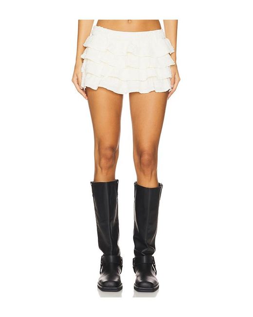 Minifalda Pantalón Con Detalle De Volantes En Color Blanco Talla En Lioness de color White