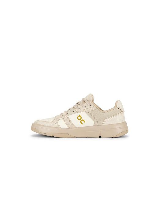 On Shoes White The Roger Clubhouse Ace for men