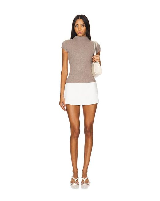 geel White Polyester-Cotton Ribbed Cap-Sleeve Top