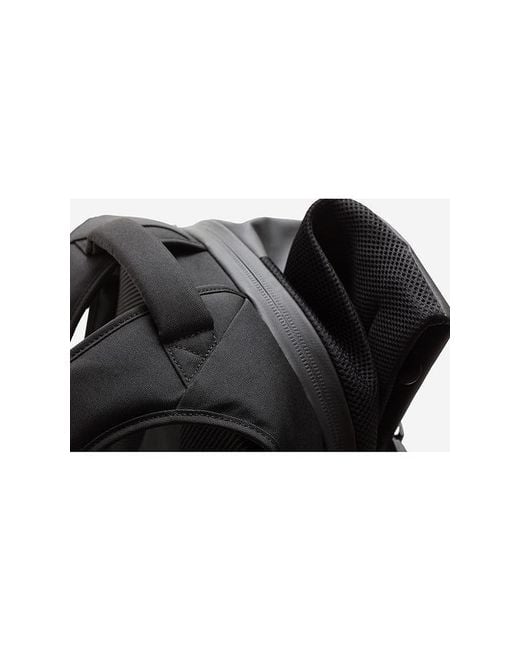 Côte&Ciel Black Isar Medium for men