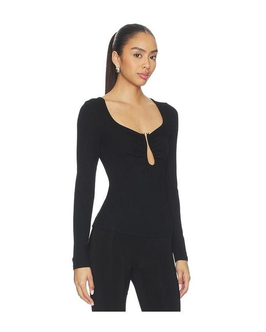 Elodie the Label Black Mireya Top
