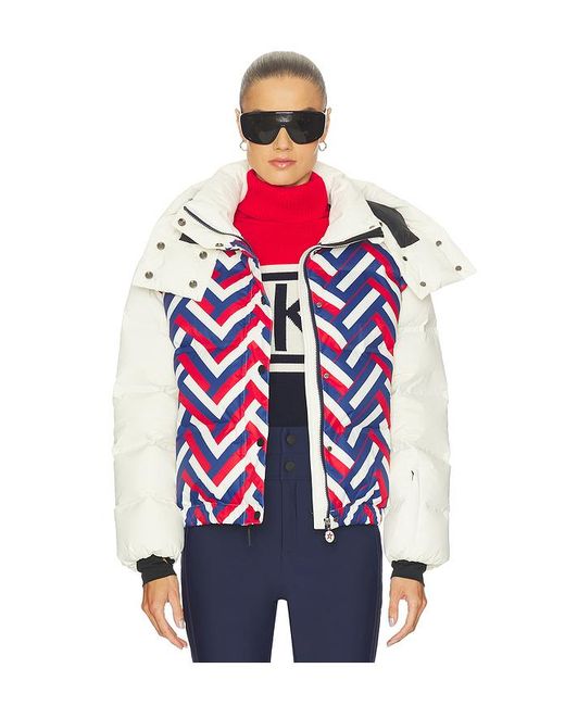 Perfect Moment White Moments Ski Jacket