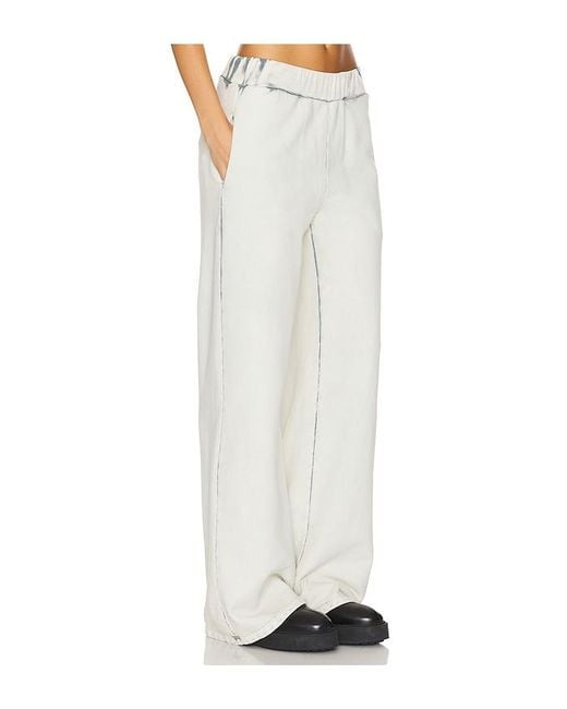 Jogger En Color Gris Talla En h:ours de color White