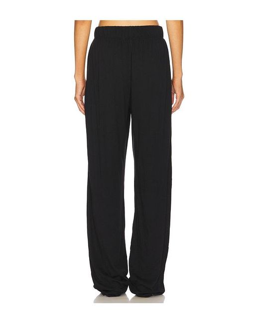 ÉTERNE Black Hose