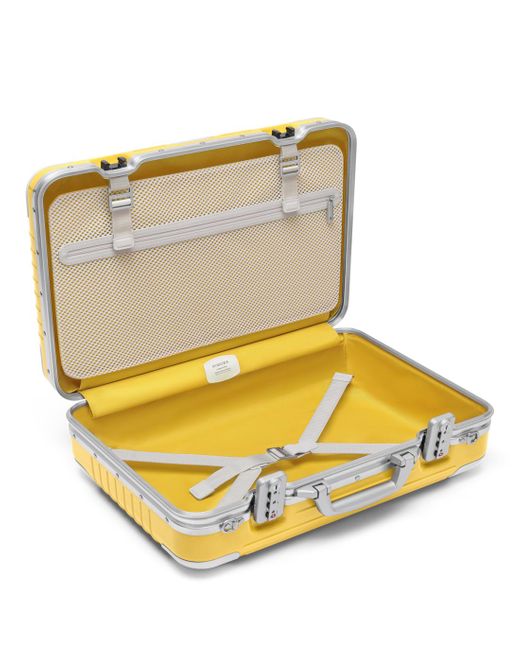 Rimowa (リモワ) ハンドキャリーケース スーツケース Yellow