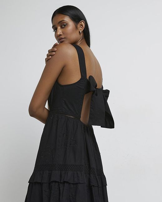 Black Broderie Smock Maxi Dress | Lyst