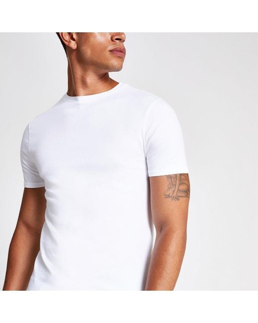 white muscle fit t shirt