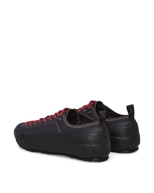 Roa Black Tuff Sneakers