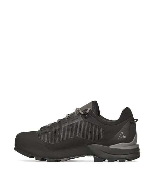 Roa Black Hida Low Sneakers