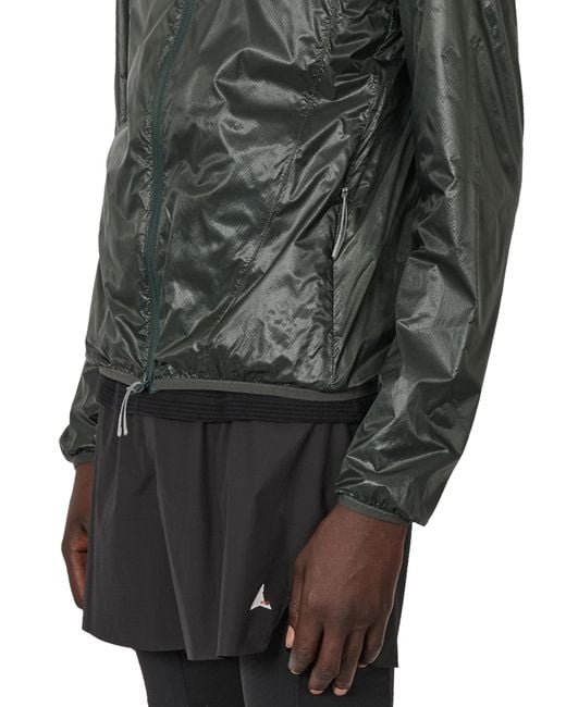 Roa Black Hue Packable Wind Jacket Jackets