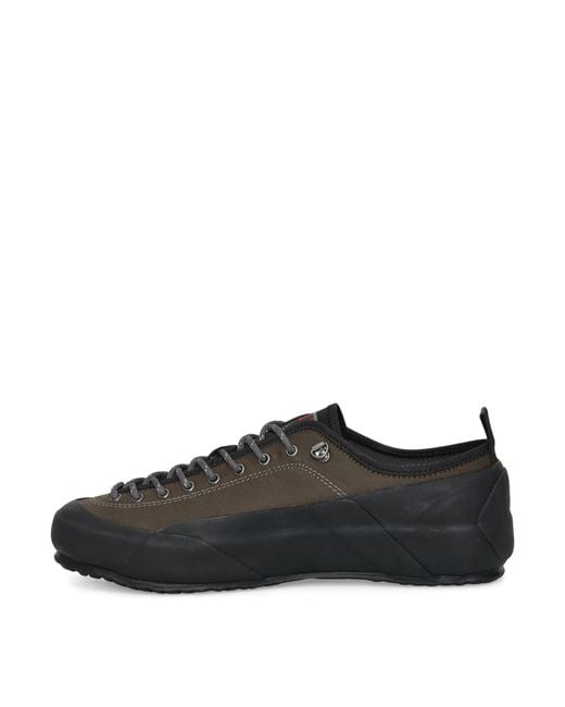 Roa Black Tuff Sneakers