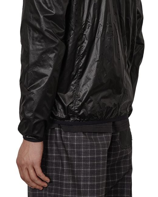 Roa Black Hue Packable Wind Jacket Coats And Jackets
