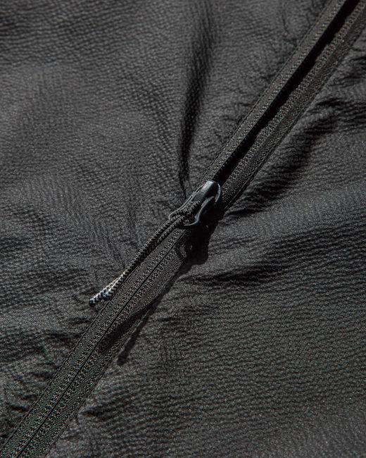 Roa Black Hue Packable Wind Jacket Coats And Jackets for men