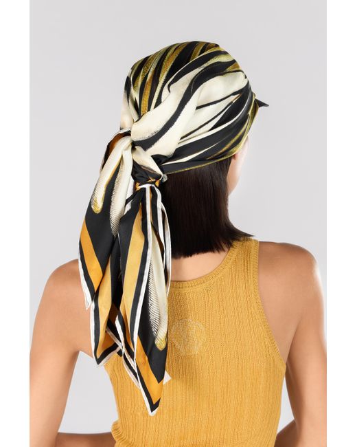 Roberto Cavalli White Hat With Visor And Ray Of Scarf