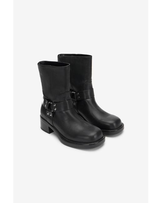 Roberto Cavalli Black Boots With Logo Detail