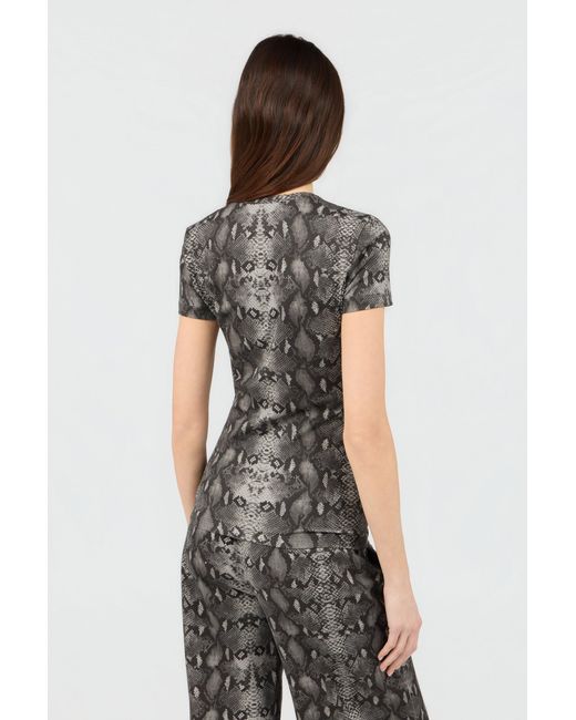 T-Shirt Imprimé Python Roberto Cavalli en coloris Black