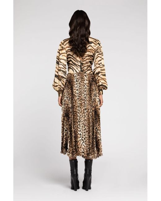 Roberto Cavalli White Maxi-Kleid Mit Tiger- Und Jaguar-Print