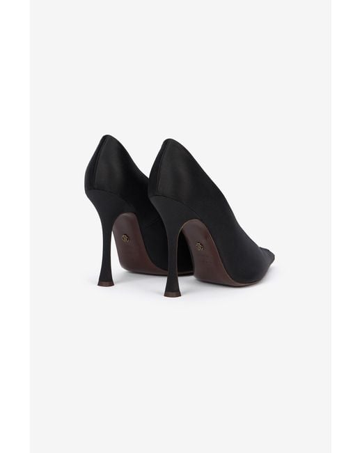 Roberto Cavalli Black Pumps With Leaf Insert