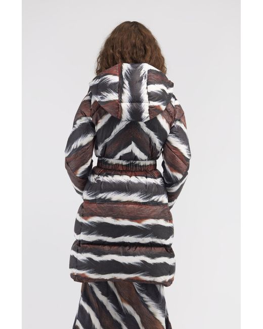 Roberto Cavalli White Animalier Print Puffer Jacket With Belt