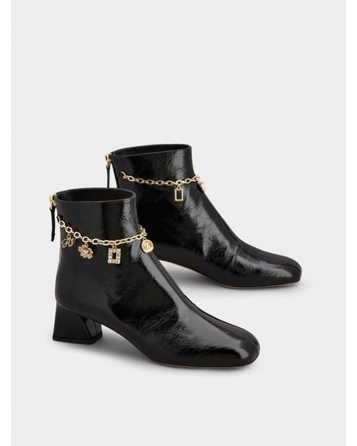Roger Vivier Black Très Vivier Booties