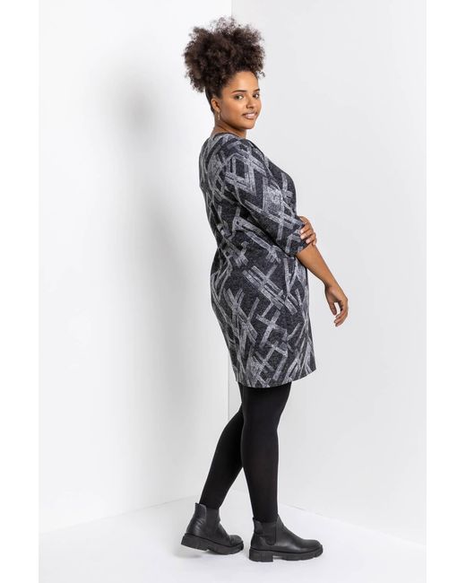 Roman Curve Gray Abstract Cross Print Dress