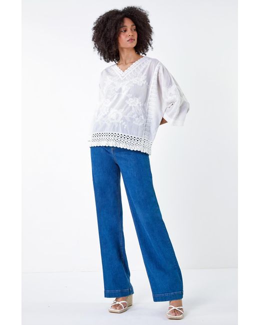 Lilly-and-Hope White Cotton Floral Embroidered V-Neck Top