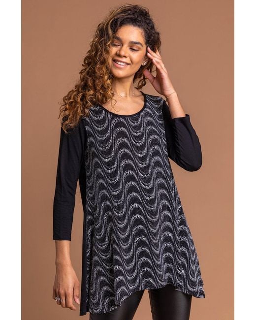 Roman Metallic Glitter Print Hanky Hem Tunic Top