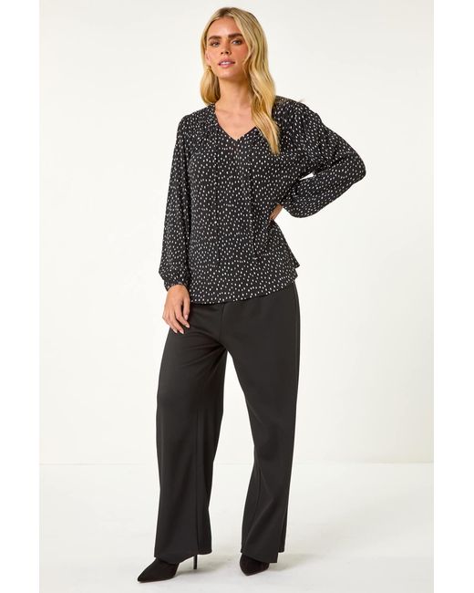 Roman Petite Black Spot Print V-Neck Plisse Top