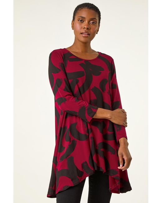 Roman Red Brush Print Hanky Hem Top