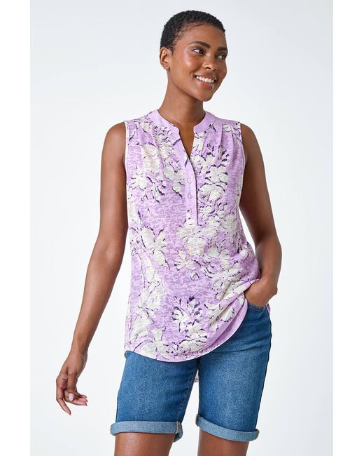 Roman Red Sleeveless V-Neck Floral Button Detail Top