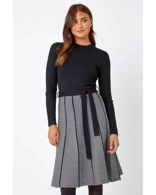 Roman Black Chevron Print Belted Jumper Dress