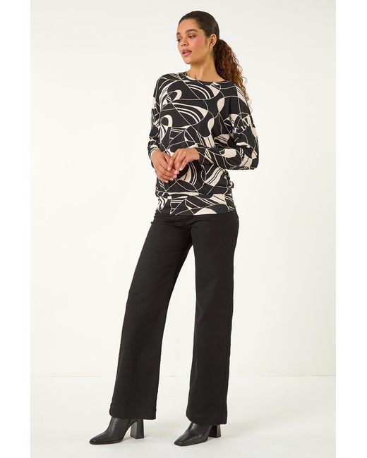 Roman Black Banded Geometric Stretch Top