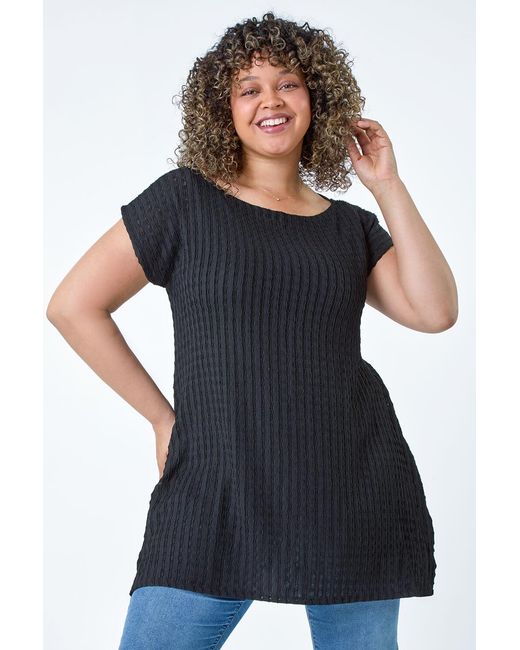 Roman Curve Blue Textured Short Sleeve T-Shirt