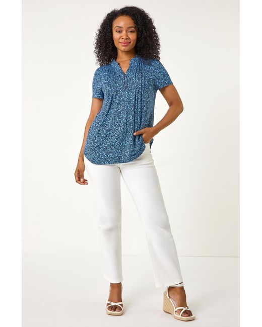 Roman Petite Blue Floral Print V-Neck Stretch Top